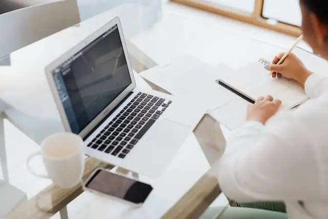 tribuni työajanseuranta